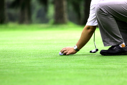 Quel doit être le club le plus adapté pour jouer au golf ?